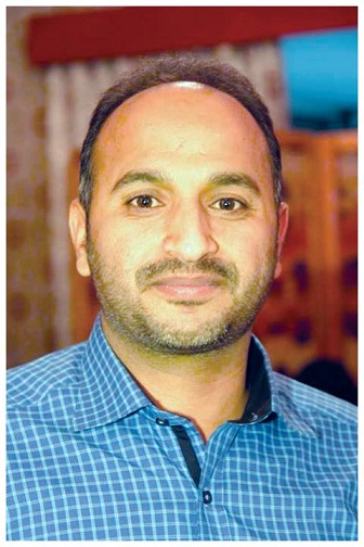 "المصدر" تعبر عن قلقها على سلامة رئيس تحريرها بعد "تحريات مريبة" لمسلحين عن منزله "المصدر" تعبر عن قلقها على سلامة رئيس تحريرها بعد "تحريات مريبة" لمسلحين عن منزله