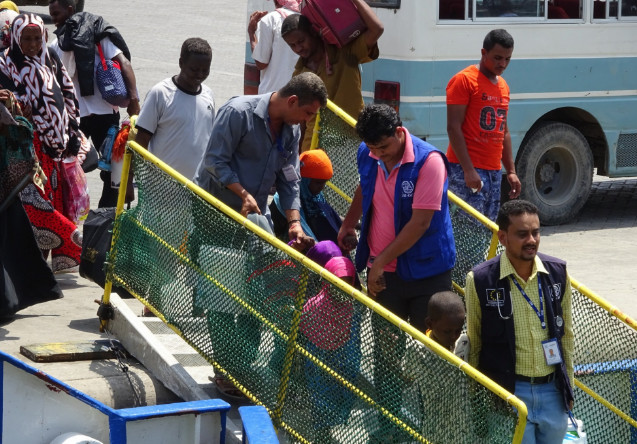 الهجرة الدولية: إجلاء 185 لاجئاً صومالياً وإثيوبيا طوعاً من اليمن الهجرة الدولية: إجلاء 185 لاجئاً صومالياً وإثيوبيا طوعاً من اليمن