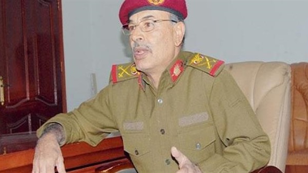 قائد عسكري يعلن بدء عملية تحرير تعز وناطق الجيش يقول إن المعركة لصالح الجيش والمقاومة قائد عسكري يعلن بدء عملية تحرير تعز وناطق الجيش يقول إن المعركة لصالح الجيش والمقاومة