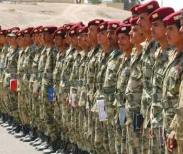 جنود اللواء الثالث يغادرون مارب بأسلحتهم الشخصية واليافعي يعود إلى قيادة المنطقة الثالثة