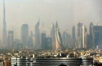 تحديد سعر شحنات أغسطس من خام دبي بخصم 5 سنتات من عقود عمان