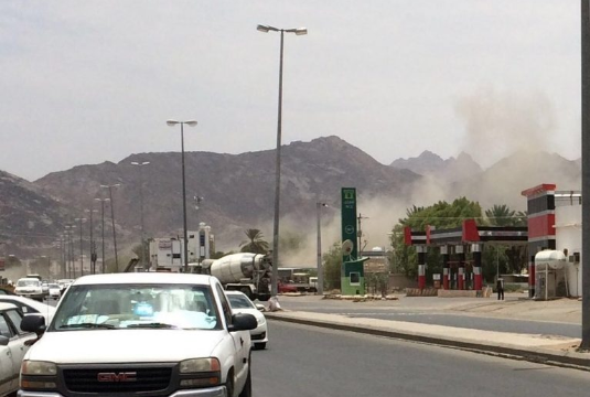 السعودية تعلن إصابة ثلاثة مدنيين بقصف مدفعي شنه الحوثيون على جازان