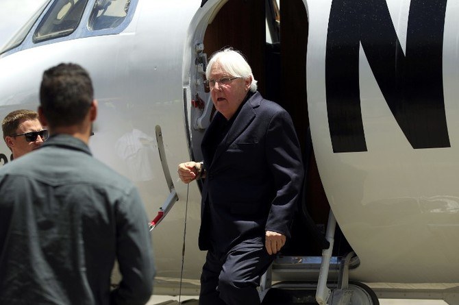 Griffiths leaves Sana'a after a one-day visit during which he met with the Houthi leader