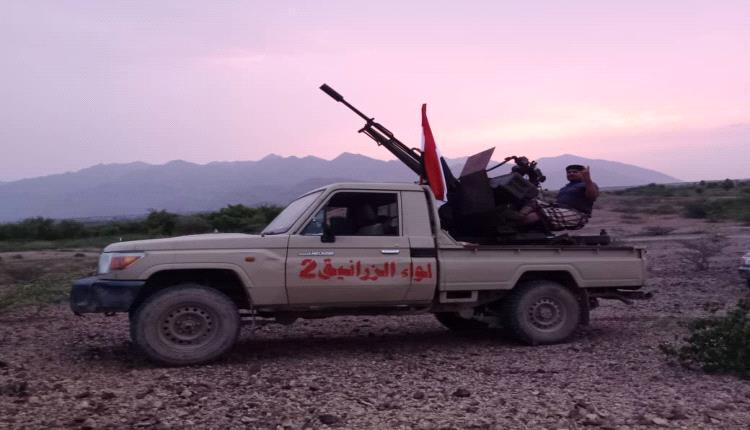 هو الأعنف منذ سنوات.. سقوط 14 قتيلاً من أفراد الجيش في هجوم شنته مليشيا الحوثي على مواقع عسكرية جنوب الحديدة