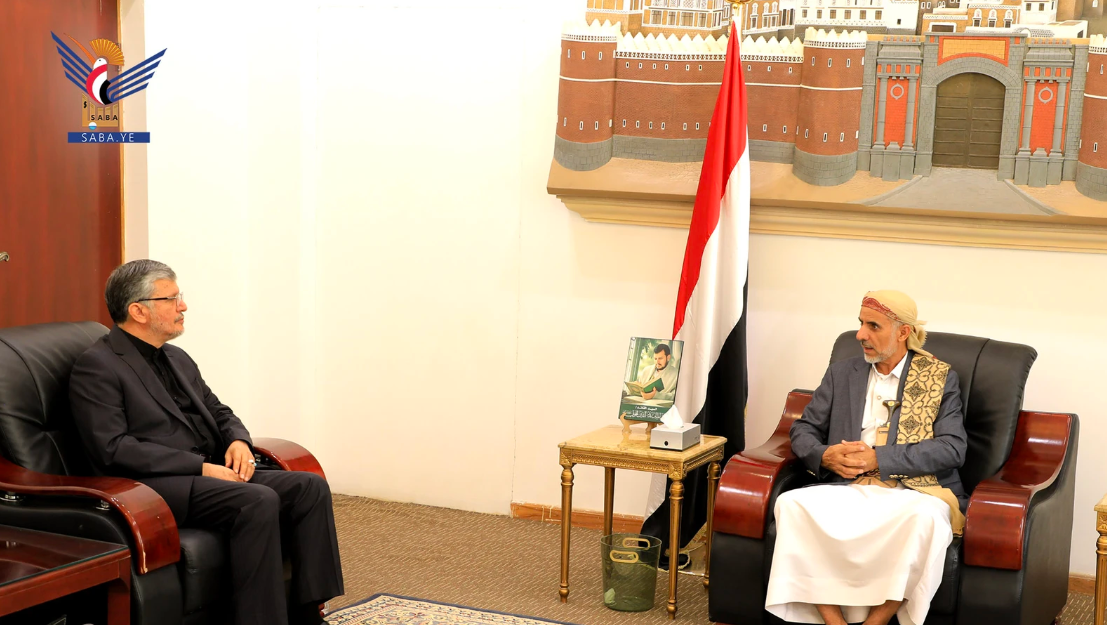 "رضائي" مبعوث إيران الجديد في صنعاء يبدأ تحركاته بلقاء رئيس حكومة الحوثيين ويؤكد دعم خطوات الجماعة