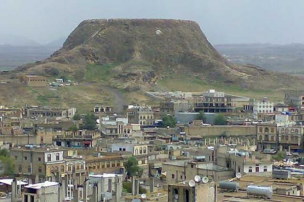 خلاف على قطعة ارض يودي بحياة شخص وإصابة آخر شمال الضالع خلاف على قطعة ارض يودي بحياة شخص وإصابة آخر شمال الضالع