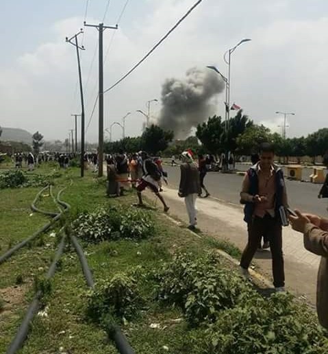وسائل إعلام الحوثيين: مقتل ثلاثة من المشاركين في مهرجان السبعين إثر غارة استهدفت دار الرئاسة