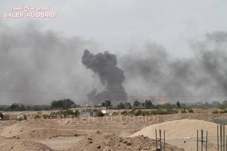 المقاومة والجيش يسيطران على العريش شرقي عدن ويمشطان جيوب الحوثيين في خور مكسر المقاومة والجيش يسيطران على العريش شرقي عدن ويمشطان جيوب الحوثيين في خور مكسر