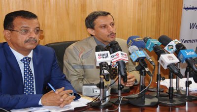 الأشول يقول إن وزارته أنهت كافة الاستعدادات لامتحانات الشهادتين الأساسية والثانوية الأشول يقول إن وزارته أنهت كافة الاستعدادات لامتحانات الشهادتين الأساسية والثانوية