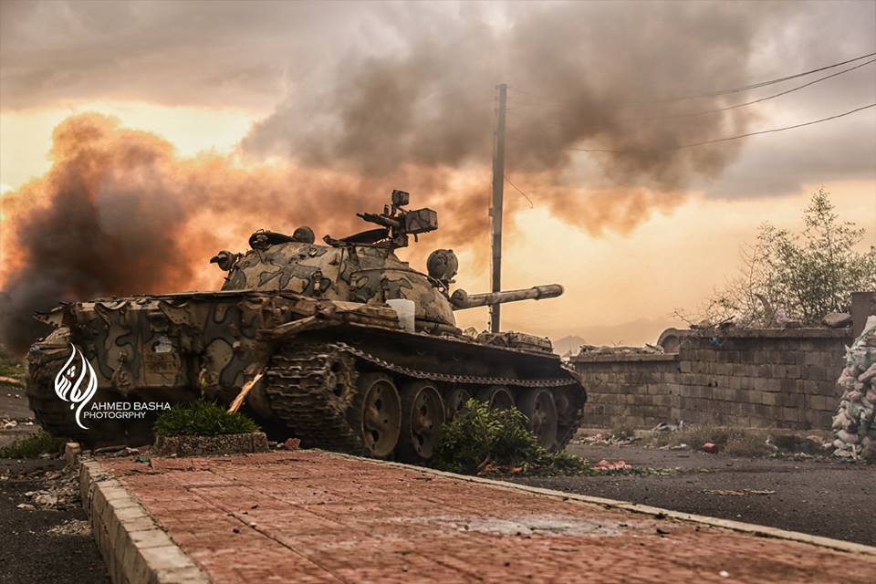 Taiz: Five Hothis killed, civilian wounded in shelling 