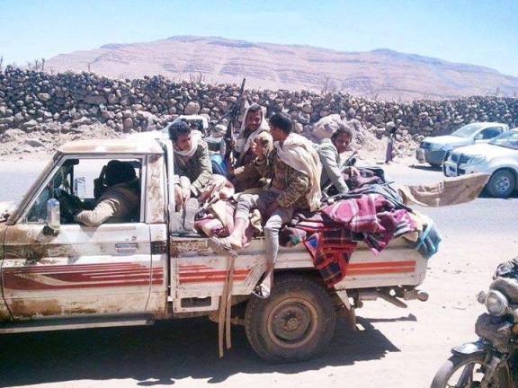 مصدر محلي: قتلى في مواجهات عنيفة وحرب شوارع في رداع بين الحوثيين والقاعدة