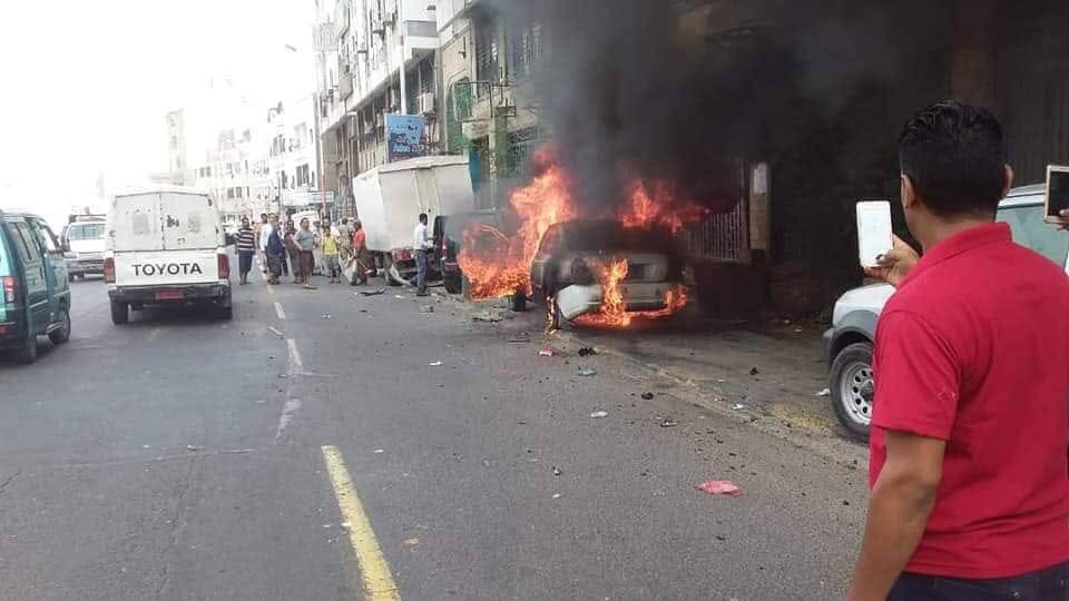 انفجار عبوة ناسفة في سيارة قيادي سلفي بعدن.. ولا ضحايا