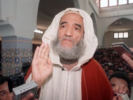 وفاة عبد السلام ياسين مؤسس جماعة العدل والإحسان في المغرب 