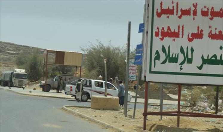 عمران .. دمار ومؤسسات منهوبة وقناصة ومدينة أشباح 