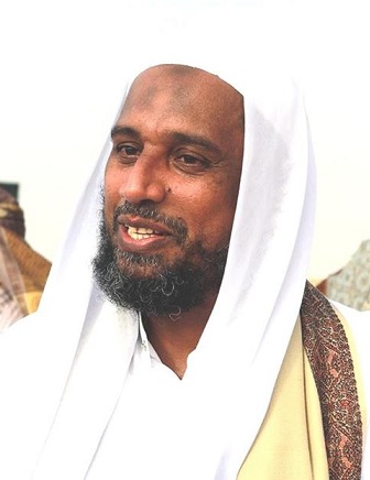 مسلحون مجهولون على متن سيارة يغتالون رجل دين في جنوب اليمن
