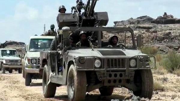 مسلحون حوثيون وقوات من الجيش يسيطرون بشكل كلي على جبال «ذي ناعم» بالبيضاء