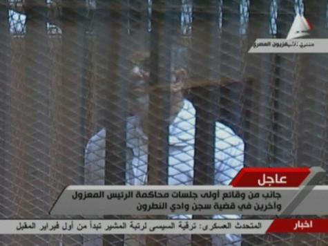 تأجيل محاكمة مرسي بقضية الاتحادية للثلاثاء