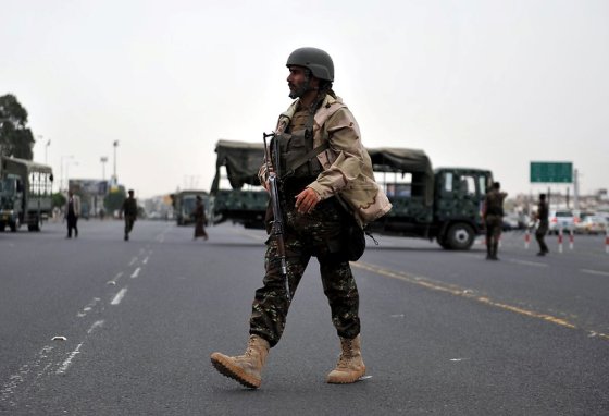 مسؤول أمني: مشروع هيكلة الداخلية سيقدم قريباً إلى القيادة السياسية لإصداره بقرار جمهوري