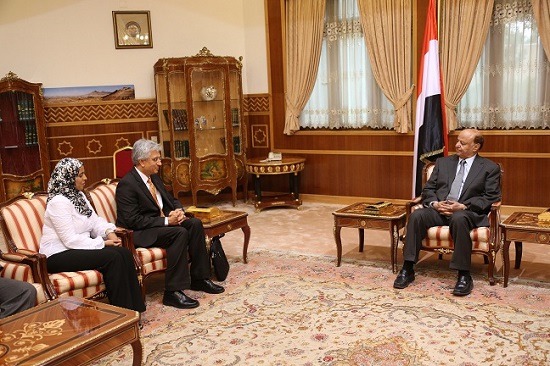 هادي: المشكلة الأساسية في اليمن اقتصادية تتمثل في الفقر والبطالة