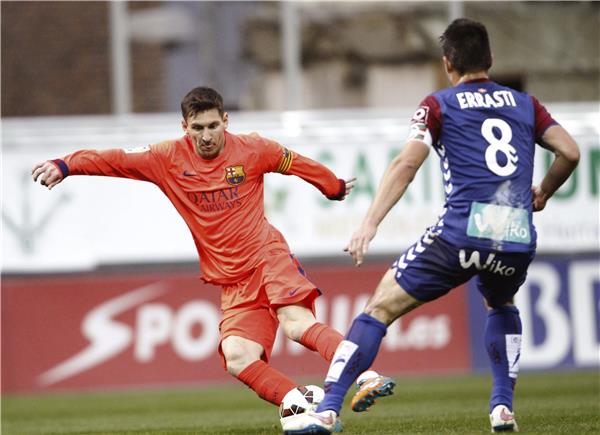 برشلونة يسحق ايبار برباعية ويتجه نحو الاحتفاظ باللقب برشلونة يسحق ايبار برباعية ويتجه نحو الاحتفاظ باللقب