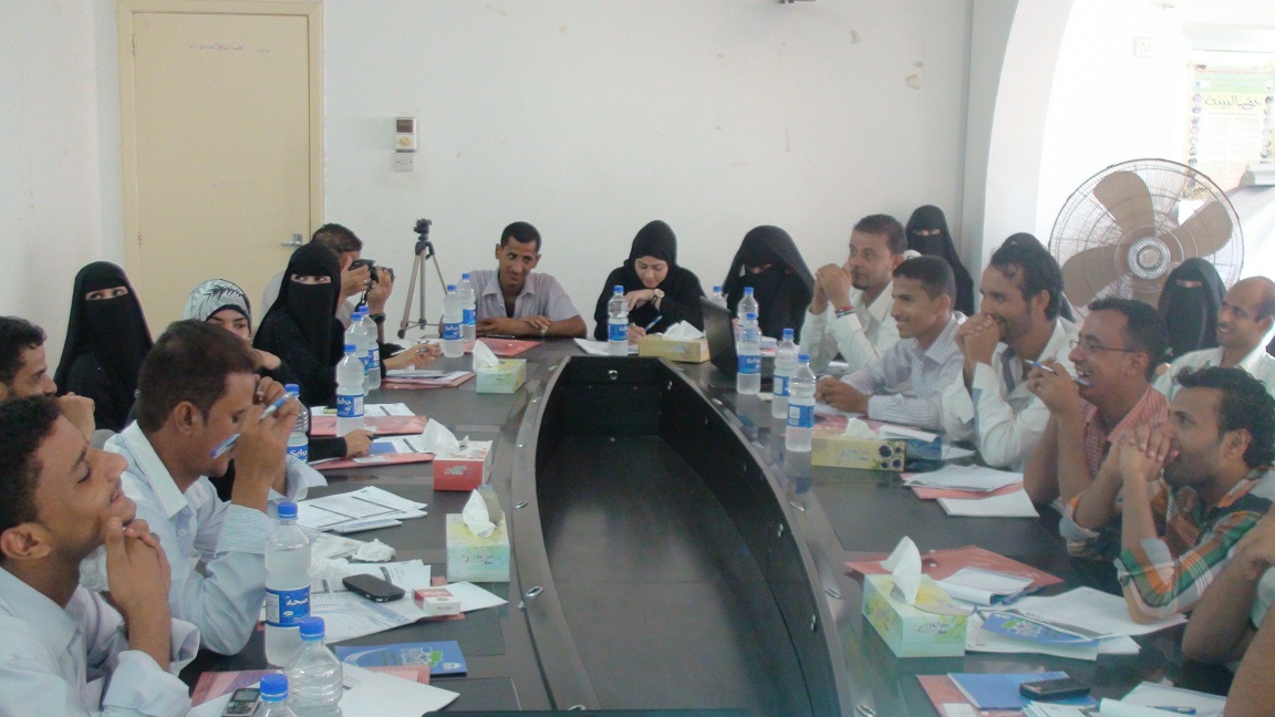 دورة تدريبية حول دور الصحافة والاعلام وشبكات التواصل الاجتماعي في تبني القضايا المجتمعية بعدن