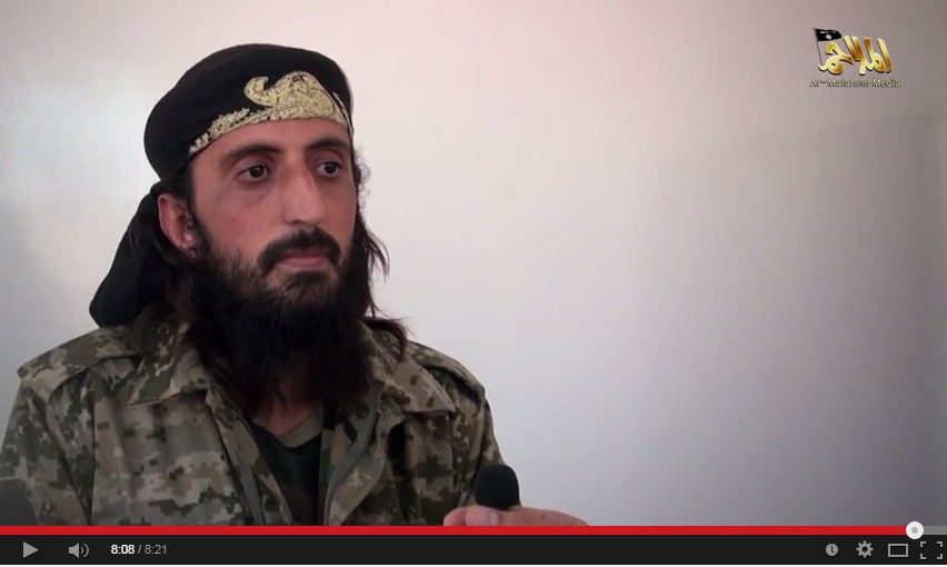 القيادي في القاعدة «بلعيدي» يظهر في تسجيل مرئي ويقول إن مسلحيه حققوا تقدماً في سير المعارك برداع
