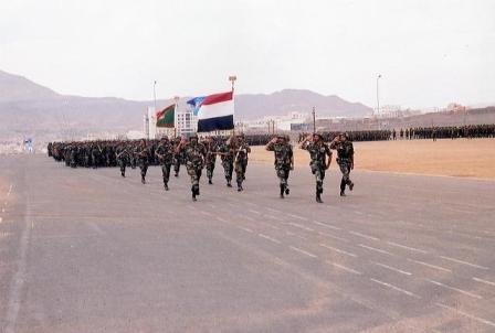 جنود يحتجون في معسكر قوات حفظ السلام بصنعاء ويجبرون قائد اللواء على المغادرة