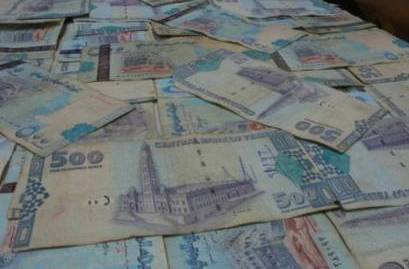 أجهزة الأمن بتعز تضبط عملات مزورة تقدر بربع مليون