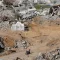 نسف مبانٍ في رفح وغرق خيام في خانيونس