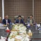 البنك المركزي والغرفة التجارية بعدن يبحثان آلية تغطية واردات السلع والبضائع من الخارج
