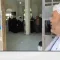 ثلاثة عقود من العمل التربوي و"لا حياةَ لمن تُنادي".. معلم في إب يجدّد شكواه من إسقاط الحوثيين نصف راتبه (فيديو)