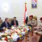 بعد إكمال الانتقالي السيطرة على حضرموت والمهرة.. وزير الدفاع يبحث في عدن مع جنرالين بريطانيين دعم القوات المسلحة