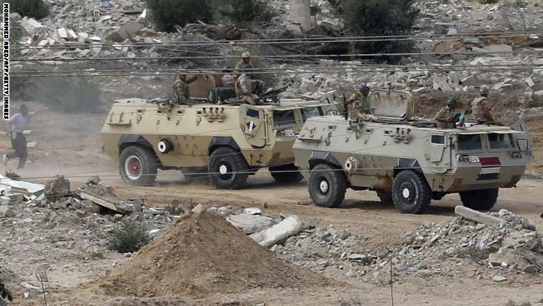 مصر: قذيفة "آر. بي .جي" استهدفت المدرعة بالعريش والإصابات 7 بينها بتر أطراف