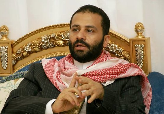 الشيخ حميد الأحمر يستهجن ما نشرته صحيفة «اليمن اليوم» من «فبركة»