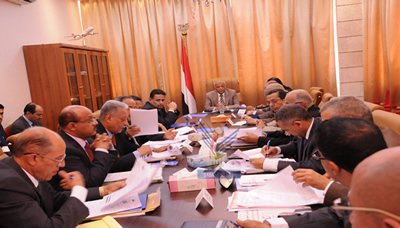 المجلس الاقتصادي الاعلى يناقش تطورات الاوضاع الاقتصادية والمالية (مصحح)