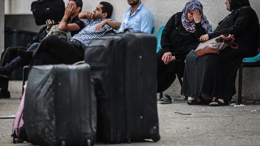 السلطات المصرية تفتح معبر رفح في كلا الاتجاهين لسفر الحالات الإنسانية في قطاع غزة