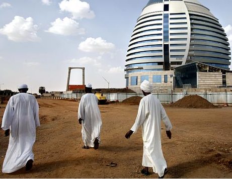 مسؤول أمريكي: الولايات المتحدة سترفع العقوبات على السودان