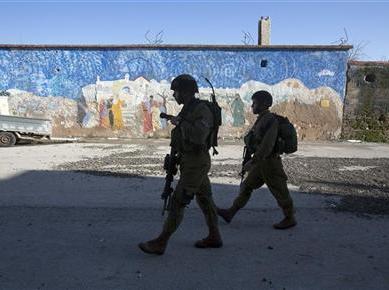 مقتل فلسطيني برصاص الشرطة الإسرائيلية بدعوى "طعنه رجل أمن"